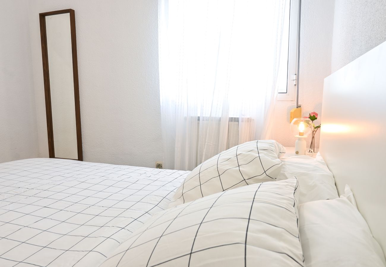 Apartamento en Madrid - Luminoso apartamento de tres dormitorios  PAS32I