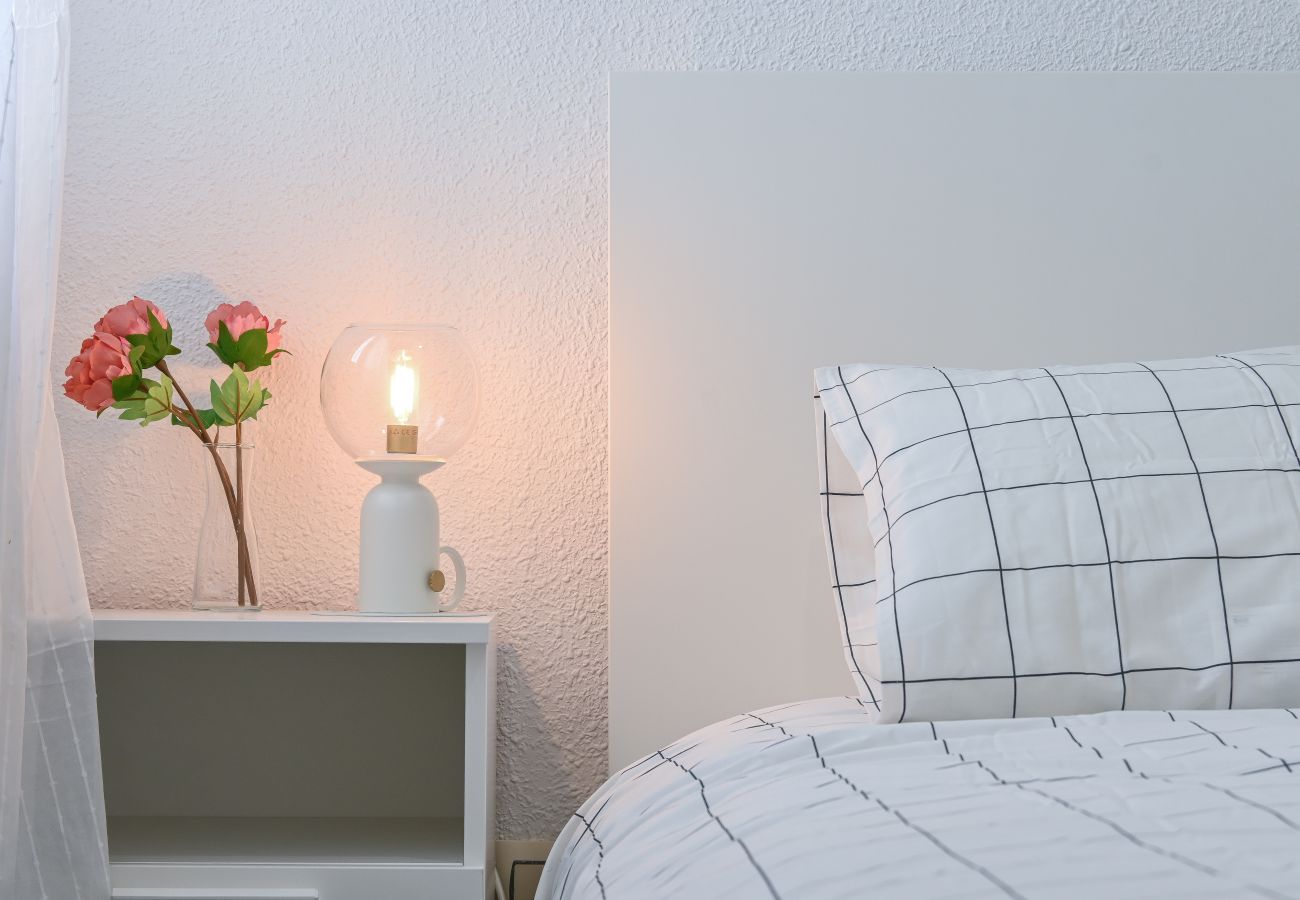 Apartamento en Madrid - Luminoso apartamento de tres dormitorios  