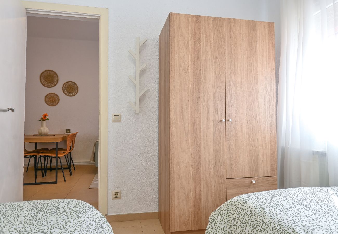 Apartamento en Madrid - Luminoso apartamento de tres dormitorios  PAS32I