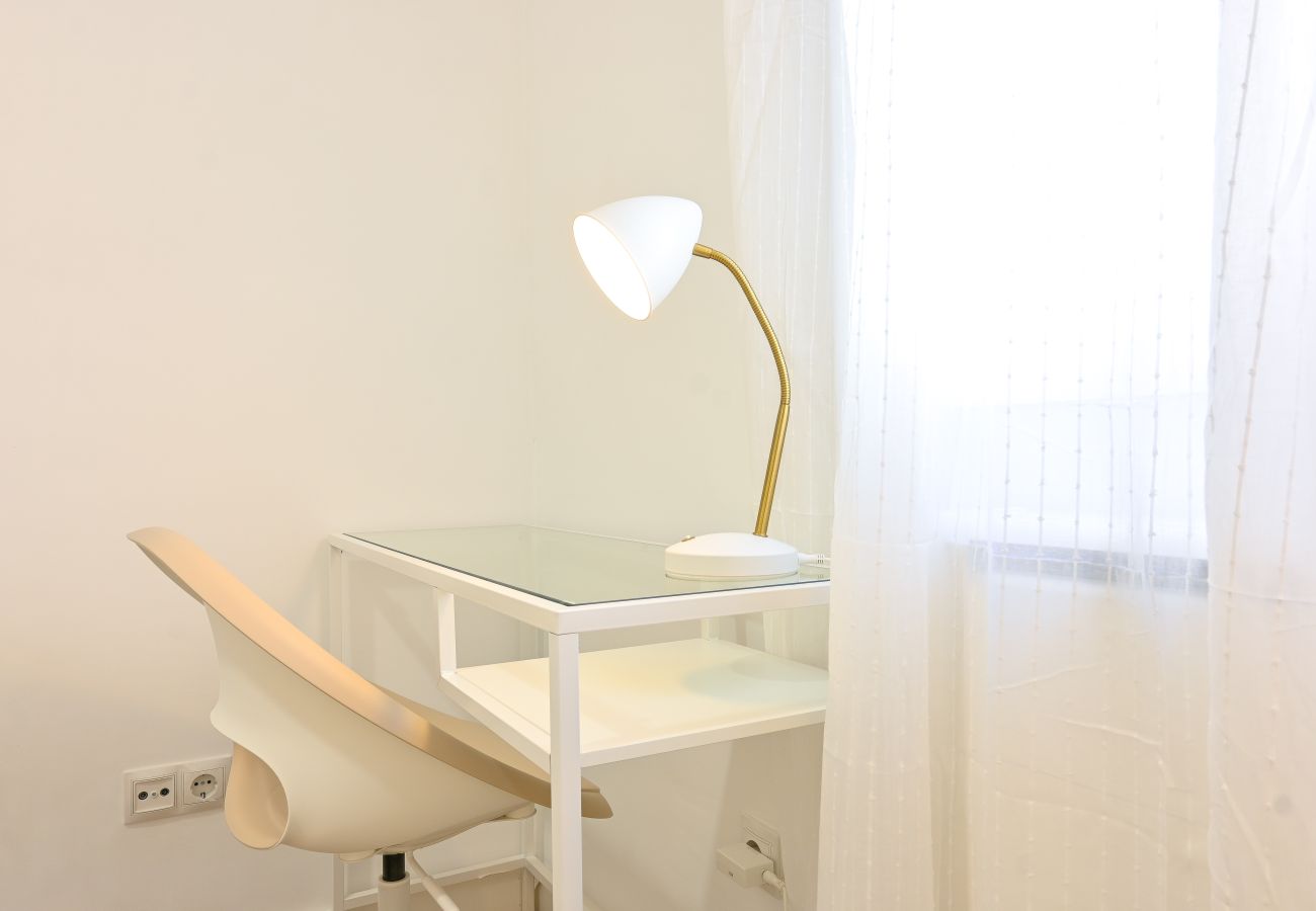 Apartamento en Madrid - Amplio y luminoso apartamento de tres dormitorios en Vallecas PAS4C3A