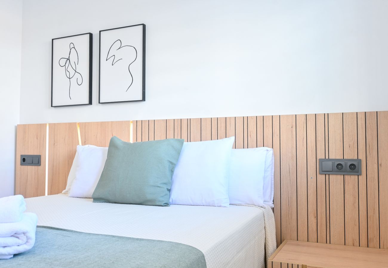 Apartamento en Madrid - Bonito apartamento de dos dormitorios en Hortaleza BOY5A