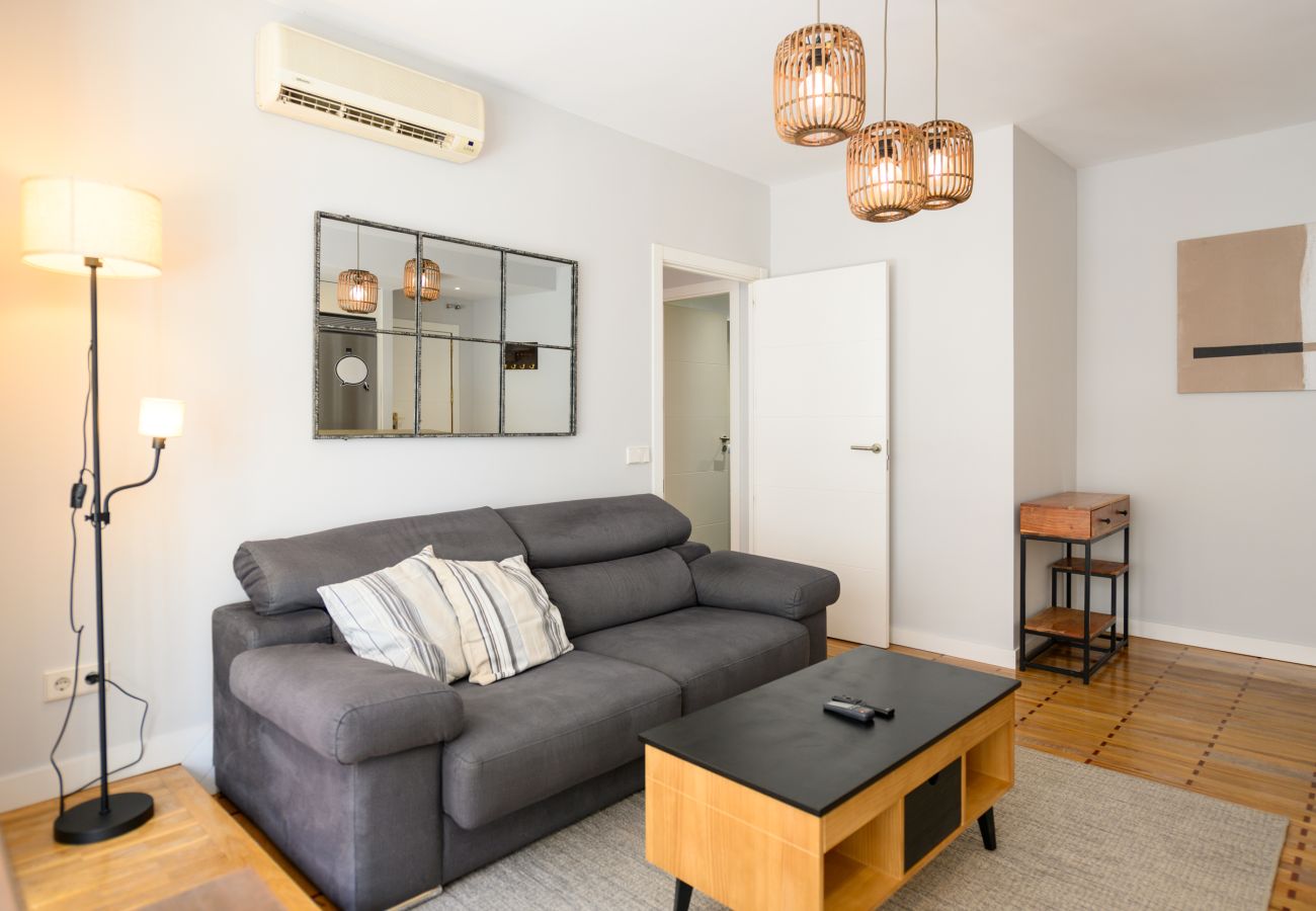 Apartamento en Madrid - Bonito Apartamento con Terraza en Chamartín 