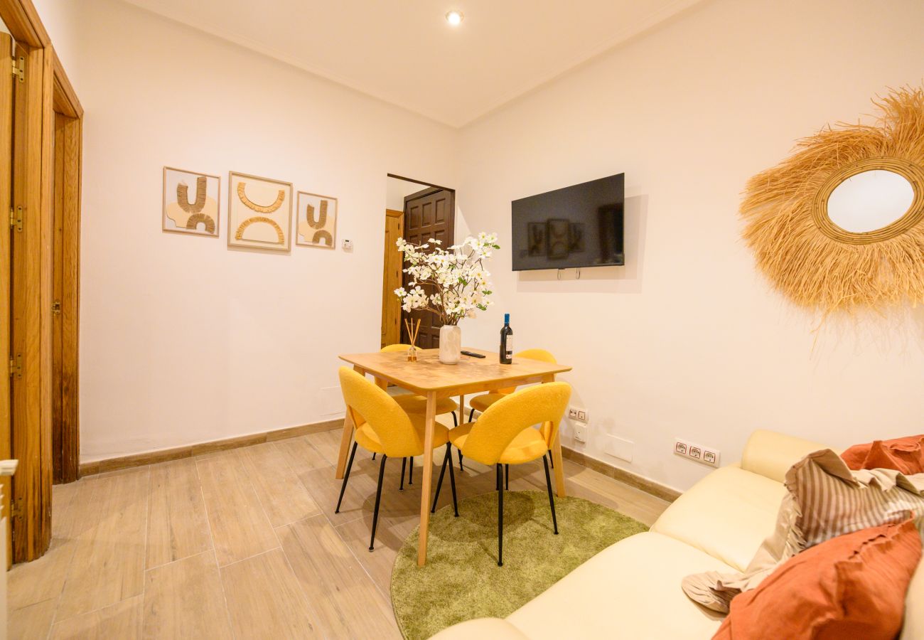 Apartamento en Madrid -  Encantador Apartamento en La Latina con Patio compartido PAL10