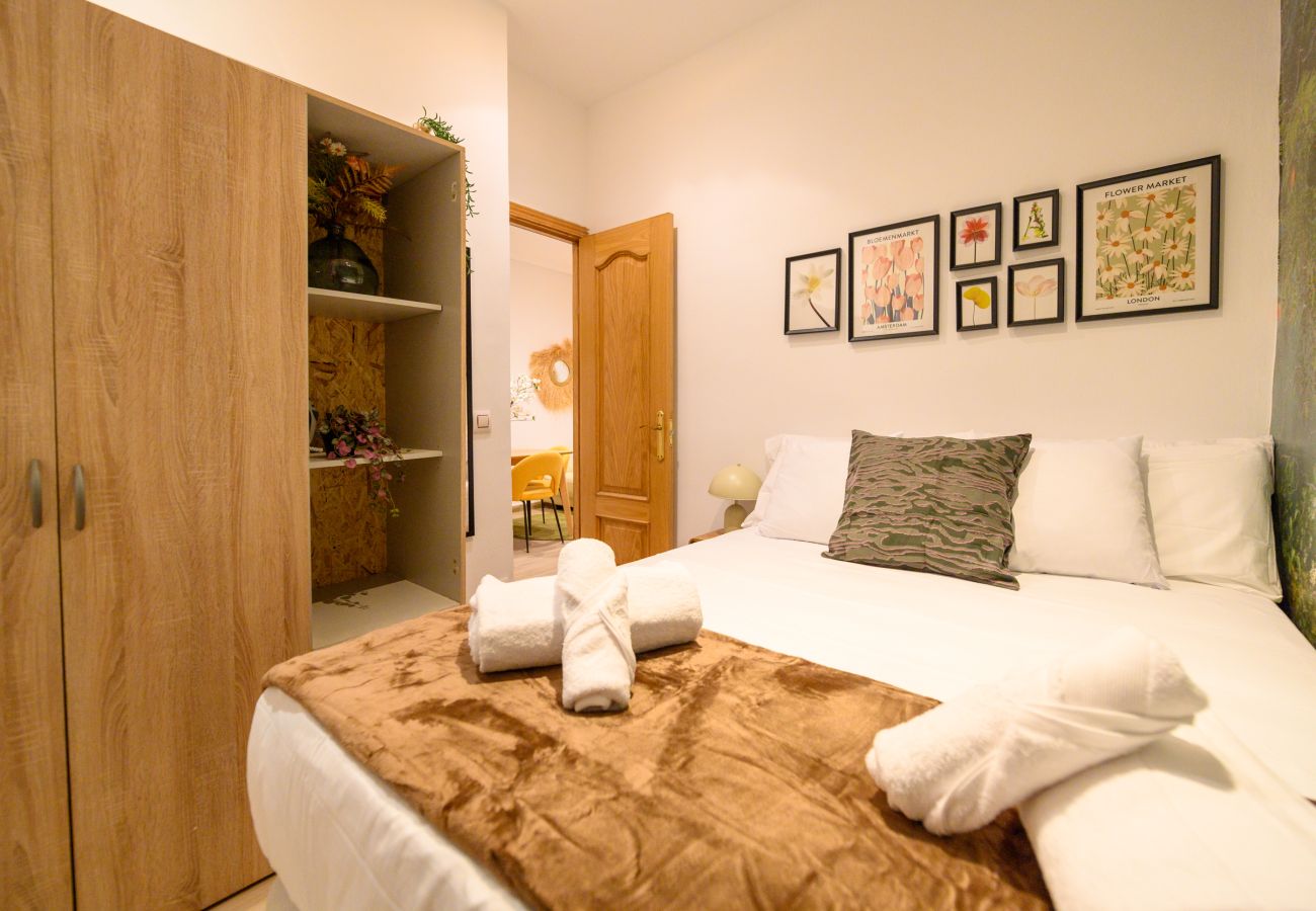 Apartamento en Madrid -  Encantador Apartamento en La Latina con Patio compartido PAL10