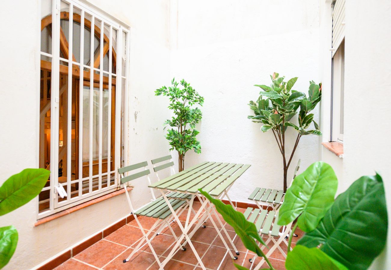 Apartamento en Madrid -  Encantador Apartamento en La Latina con Patio compartido PAL10