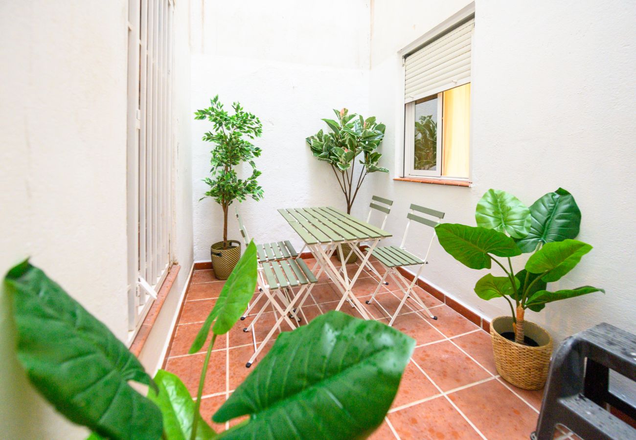 Apartamento en Madrid -  Encantador Apartamento en La Latina con Patio compartido PAL10