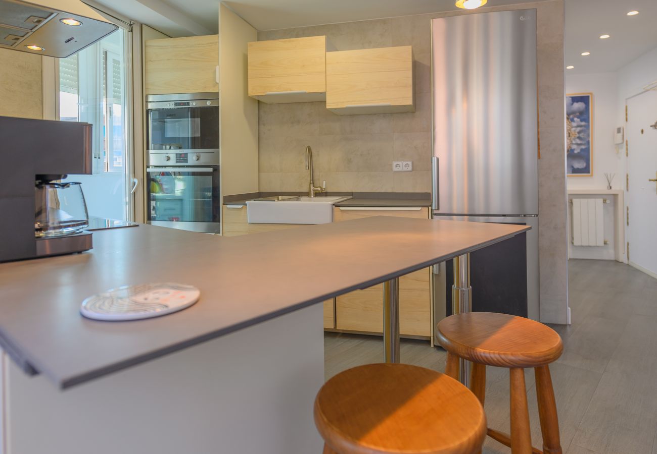 Apartamento en Madrid - Acogedor Apartamento en San Isidro: Confort y Conectividad cerca al Corazón de Madrid ALA68