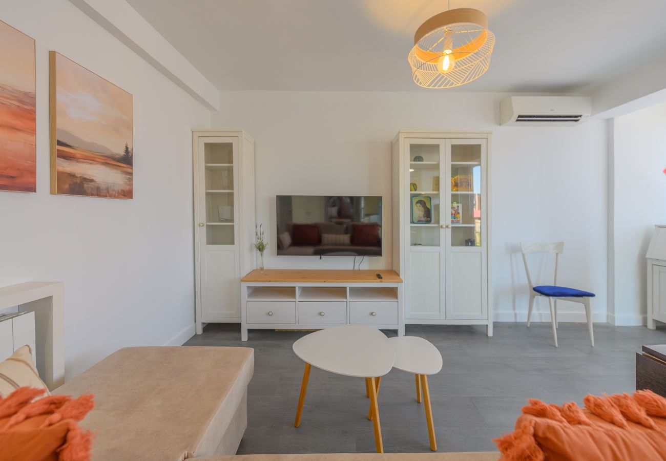 Apartamento en Madrid - Acogedor Apartamento en San Isidro: Confort y Conectividad cerca al Corazón de Madrid ALA68