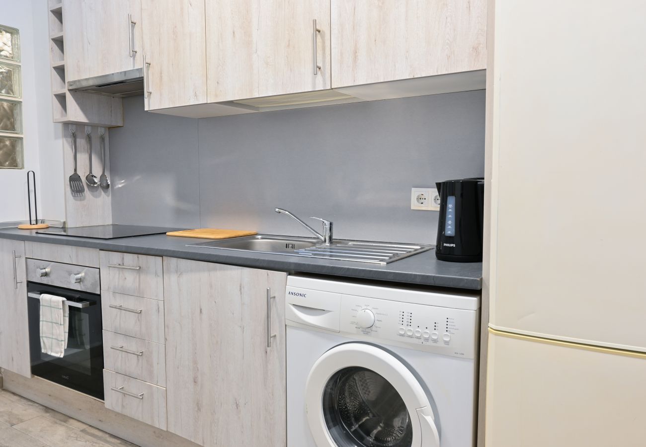 Apartamento en Madrid -  Acogedor apartamento  de una dormitorio en Fuencarral