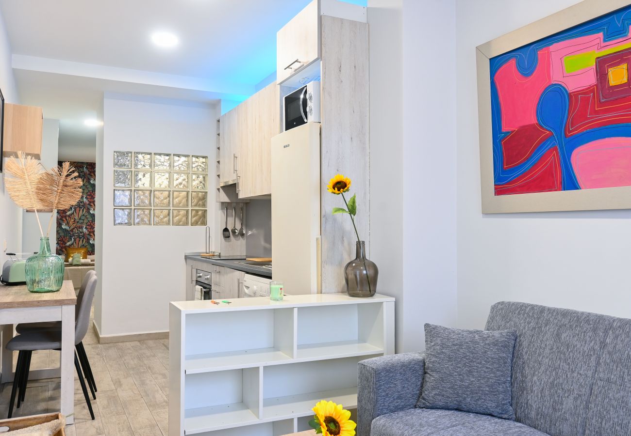 Apartamento en Madrid -  Acogedor apartamento  de una dormitorio en Fuencarral