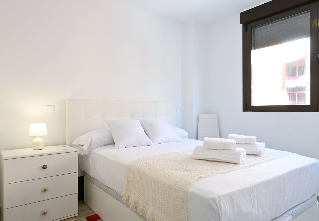 Apartamento en Madrid - M (MMA322A)Acogedor apartamento de un dormitorio en Chamartin