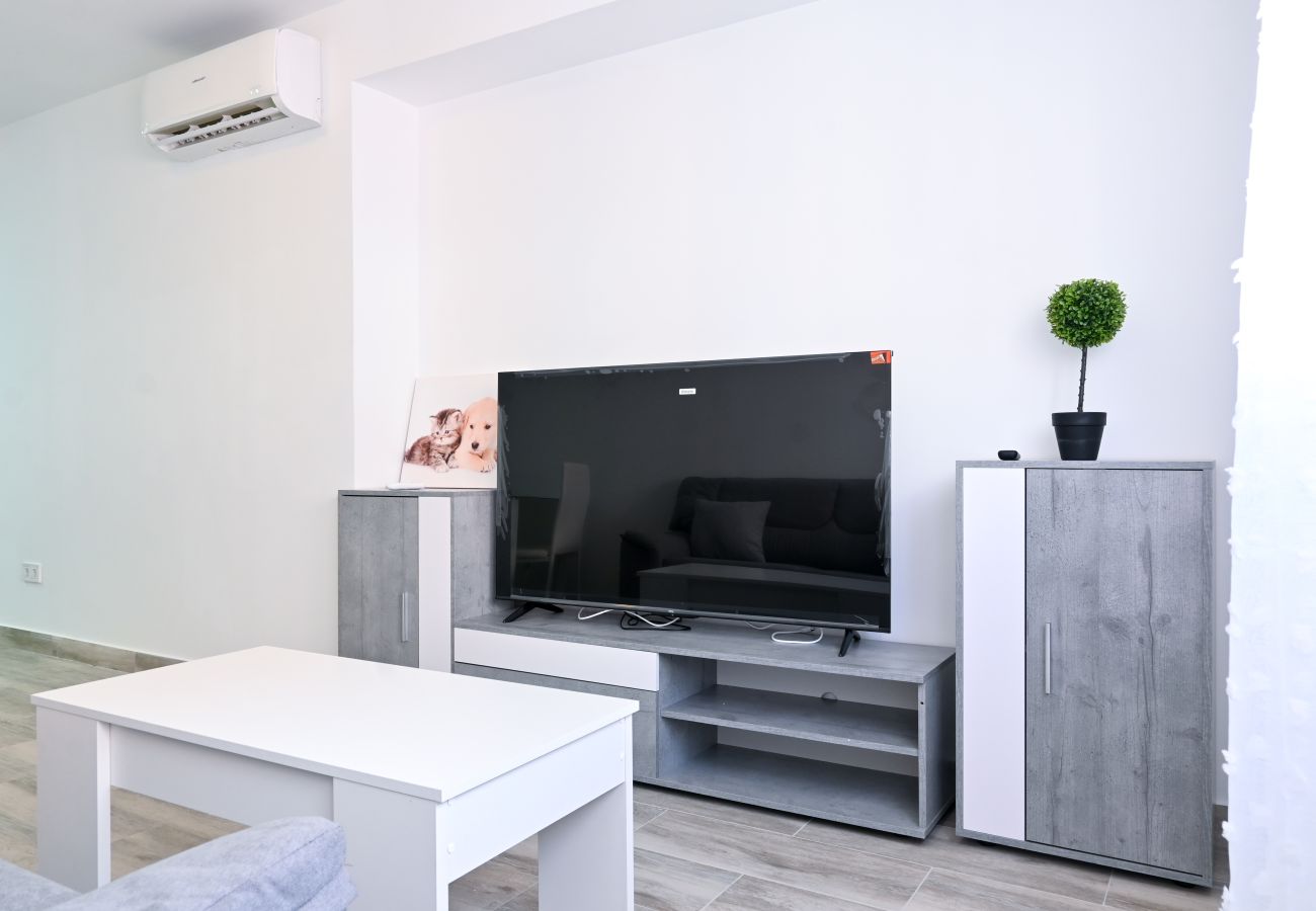 Apartamento en Madrid - M (MMA322A)Acogedor apartamento de un dormitorio en Chamartin