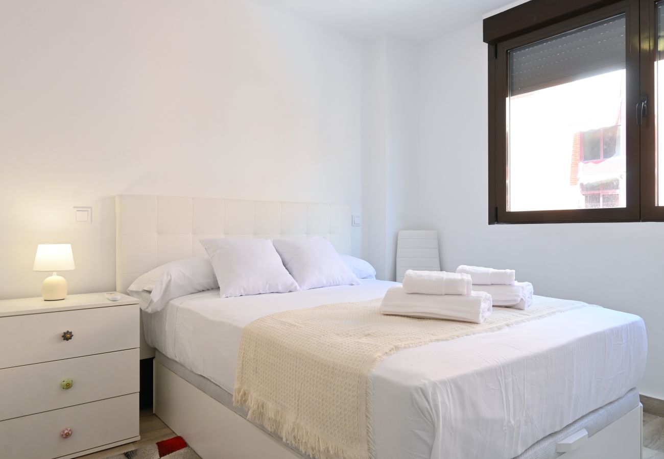 Apartamento en Madrid - M (MMA322A)Acogedor apartamento de un dormitorio en Chamartin