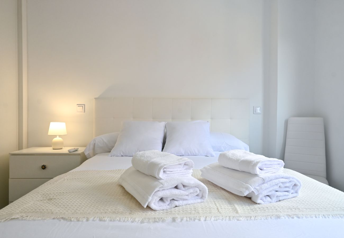 Apartamento en Madrid - M (MMA322A)Acogedor apartamento de un dormitorio en Chamartin