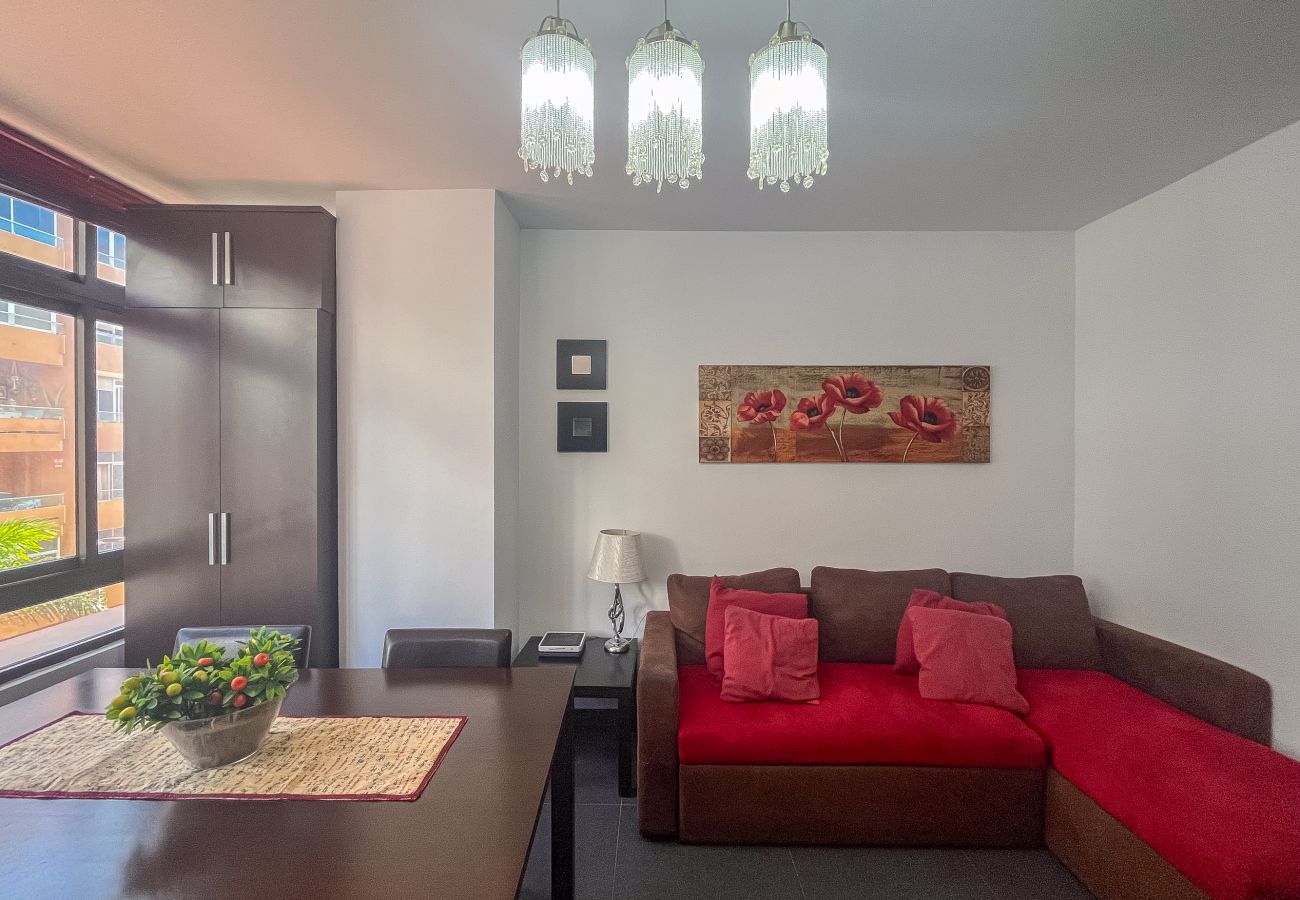 Apartamento en Las Palmas de Gran Canaria - Lightbooking Sagasta Playa a tan solo 10 metros de la playa de las Canteras