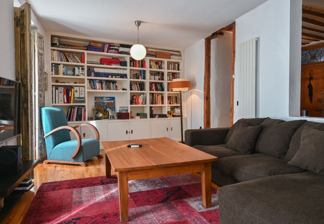 Apartamento en Madrid - Magnifica vivienda con balcones a pocos minutos del Centro de Madrid M (AMA23)