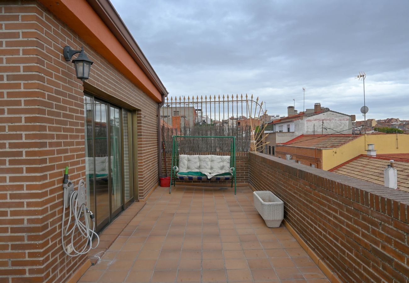 Apartamento en Madrid -  Dúplex Ático con Espectaculares Vistas al Parque en Tetuán