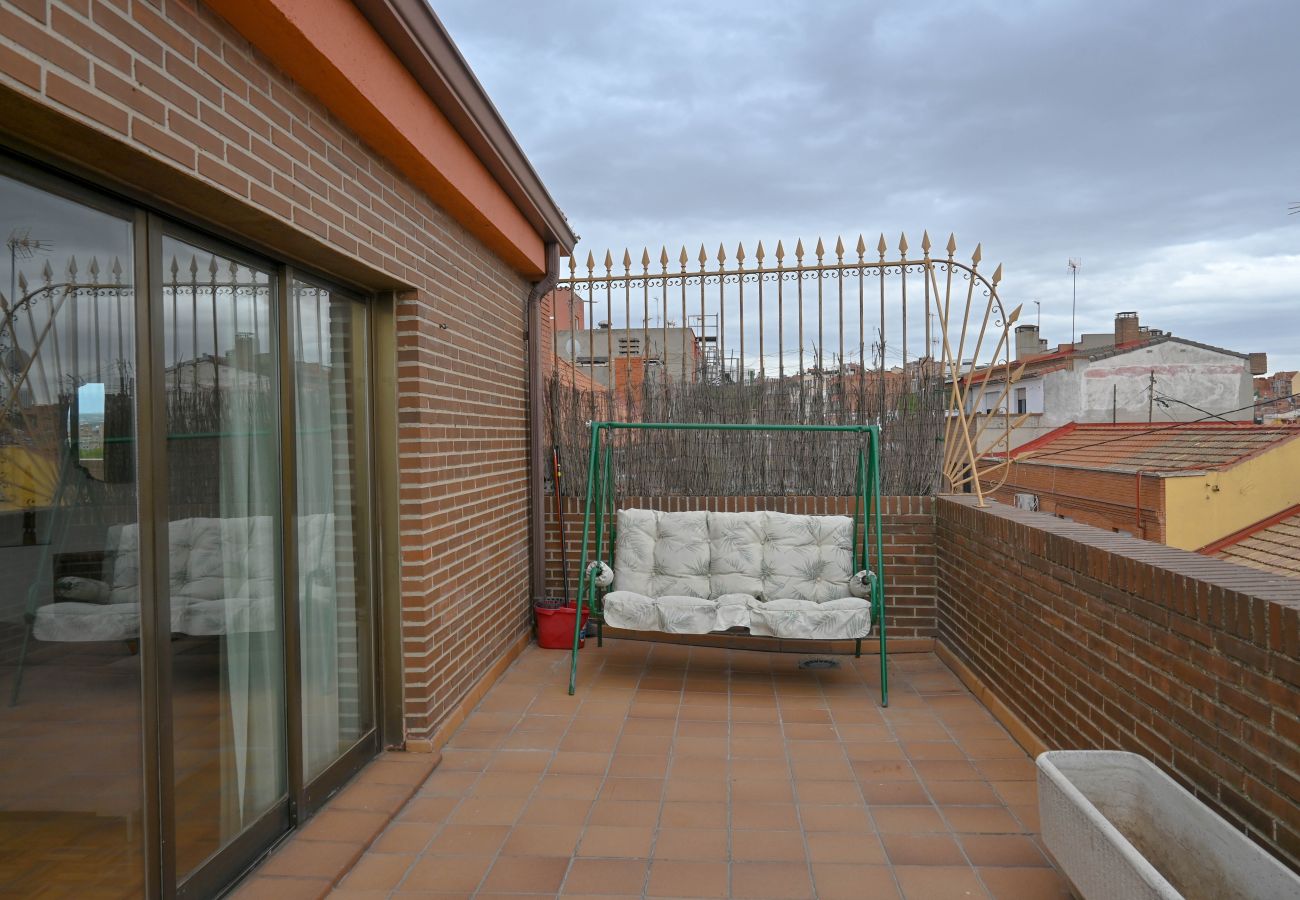 Apartamento en Madrid -  Dúplex Ático con Espectaculares Vistas al Parque en Tetuán