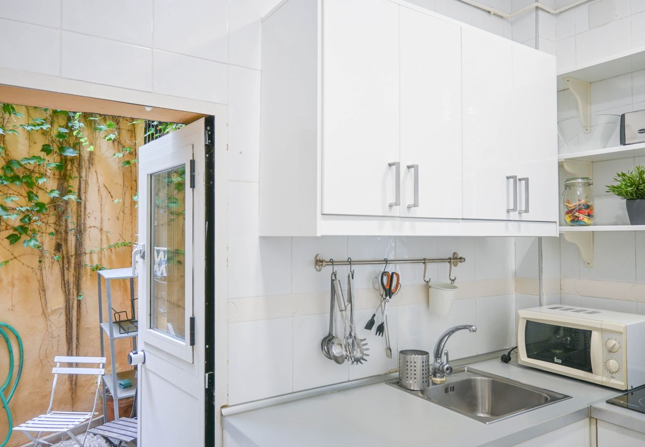 Apartamento en Madrid -  Encantador Apartamento en Chamartín: Tu Refugio de Comodidad en el Corazón de la Ciudad