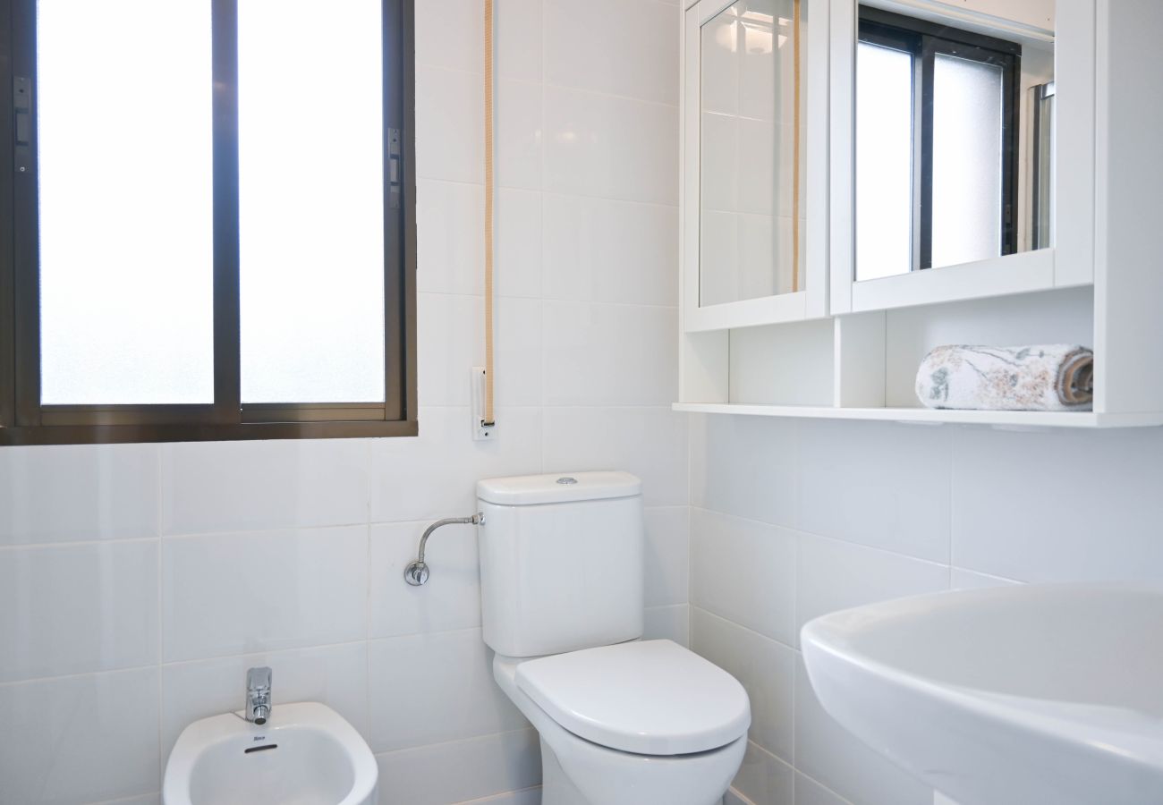 Apartamento en Alcobendas -  Vivienda Ideal: Espacio Acogedor en Alcobendas con Terraza Privada