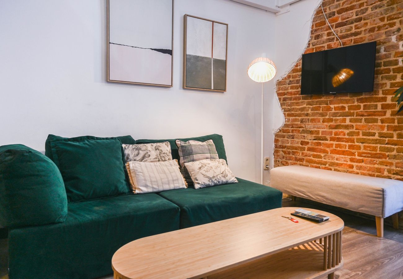 Apartamento en Madrid - Moderno y Elegante piso en Argüelles con 2 Suites y Vestidor – Ideal para Familias 