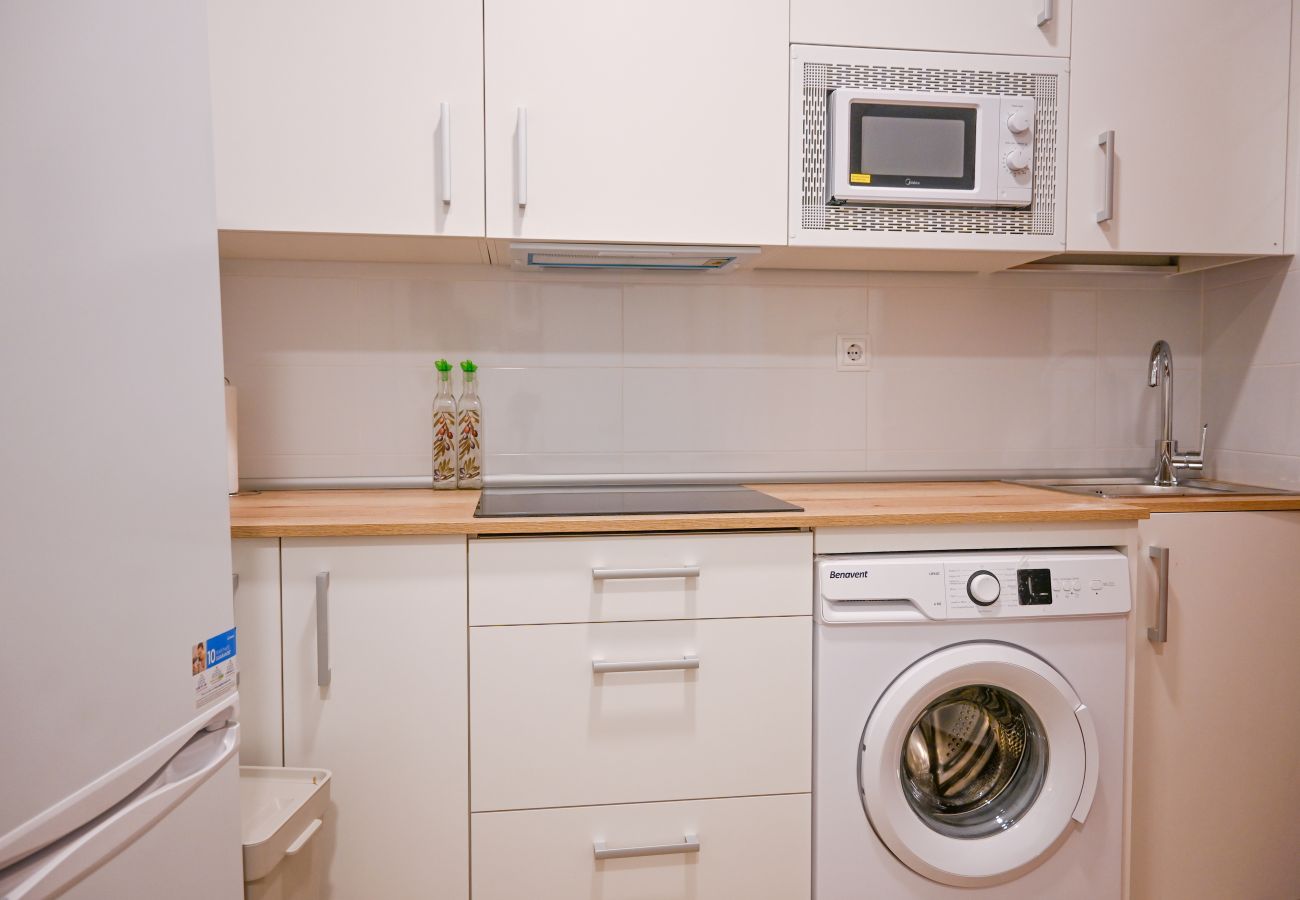 Apartamento en Madrid - Moderno y Acogedor Apartamento en Vallecas: Tu Refugio en Madrid