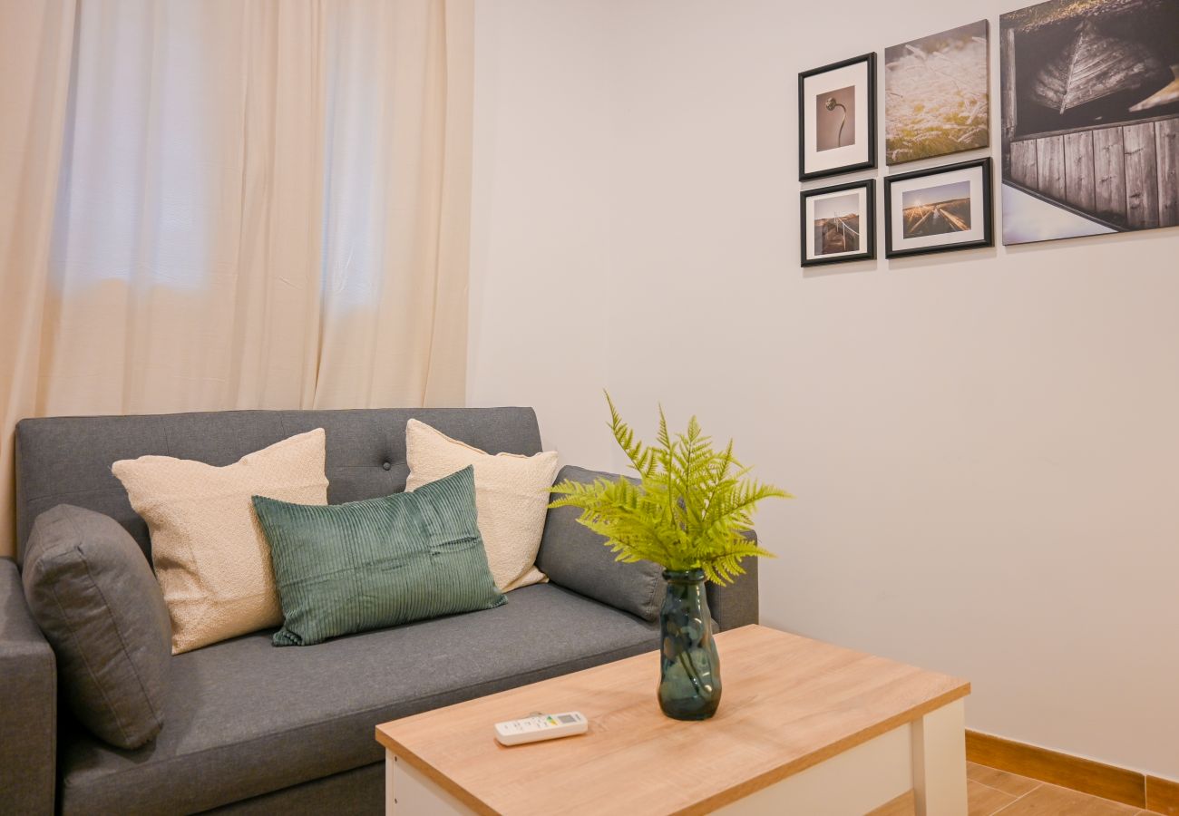 Apartamento en Madrid - Moderno y Acogedor Apartamento en Vallecas: Tu Refugio en Madrid