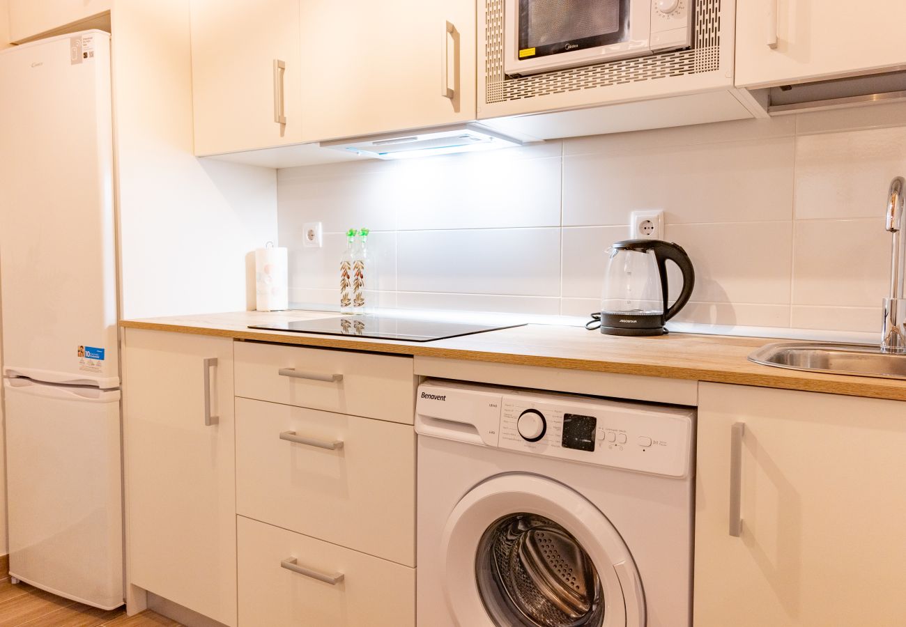 Apartamento en Madrid - Apartamento Moderno y Luminoso en el Corazón de Vallecas