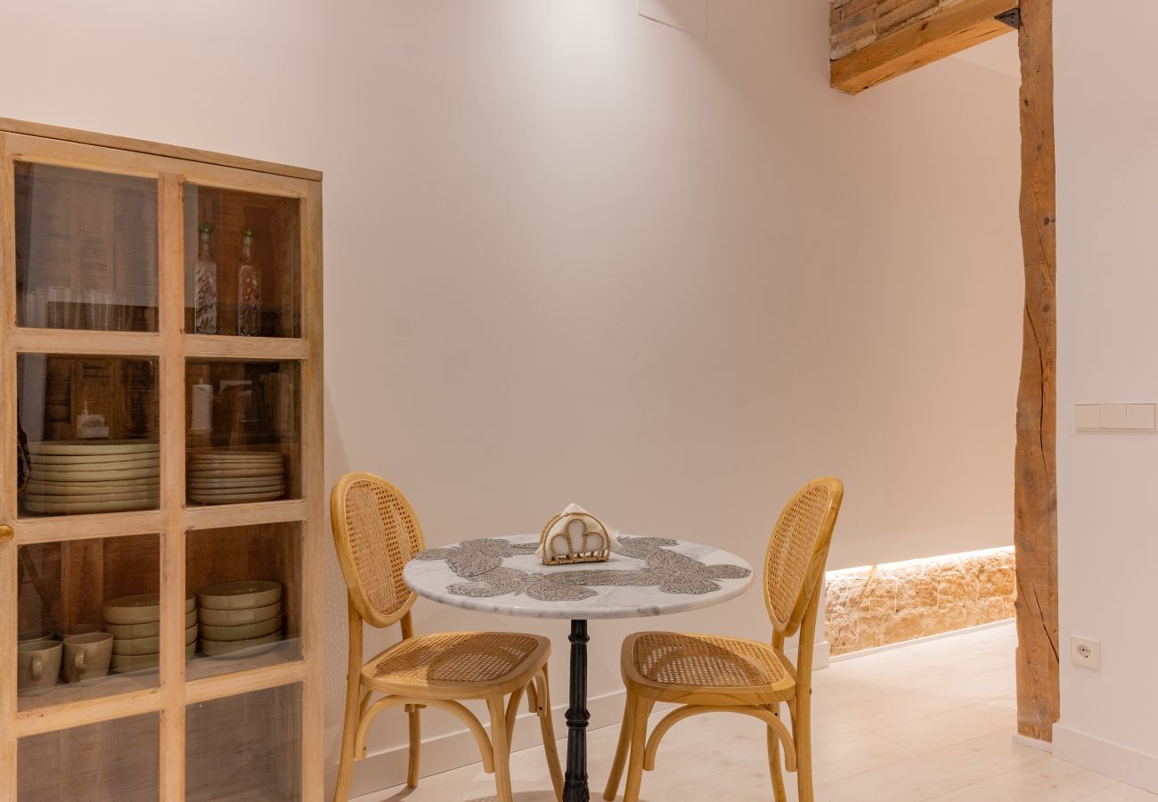 Apartamento en Madrid - Elegante y Acogedor Apartamento con Encanto en Salamanca	