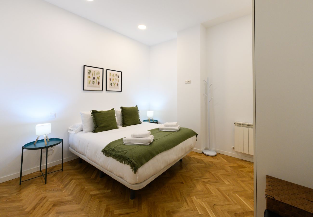 Apartamento en Madrid - Elegante vivienda de 3 habitaciones en el centro de Madrid 