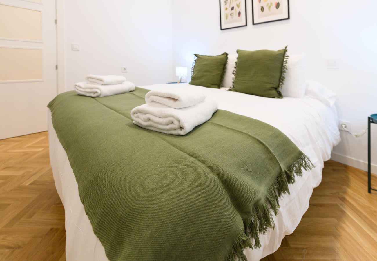 Apartamento en Madrid - Elegante vivienda de 3 habitaciones en el centro de Madrid 