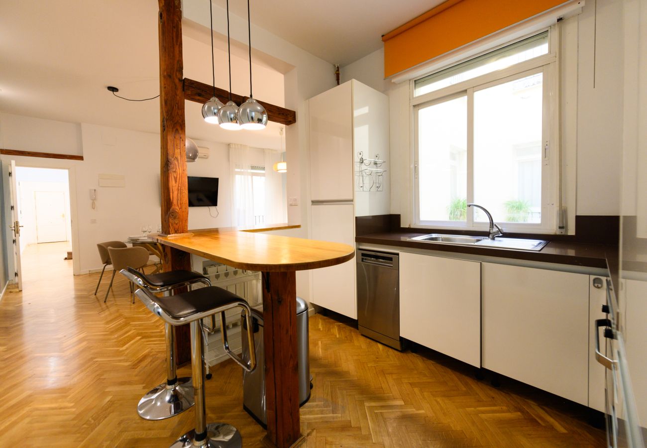 Apartamento en Madrid - Elegante vivienda de 3 habitaciones en el centro de Madrid 