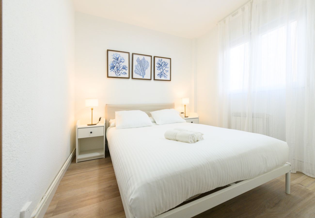 Apartamento en Madrid - Acogedor Piso en el Corazón de Vallecas: Ideal para Estancias Temporales