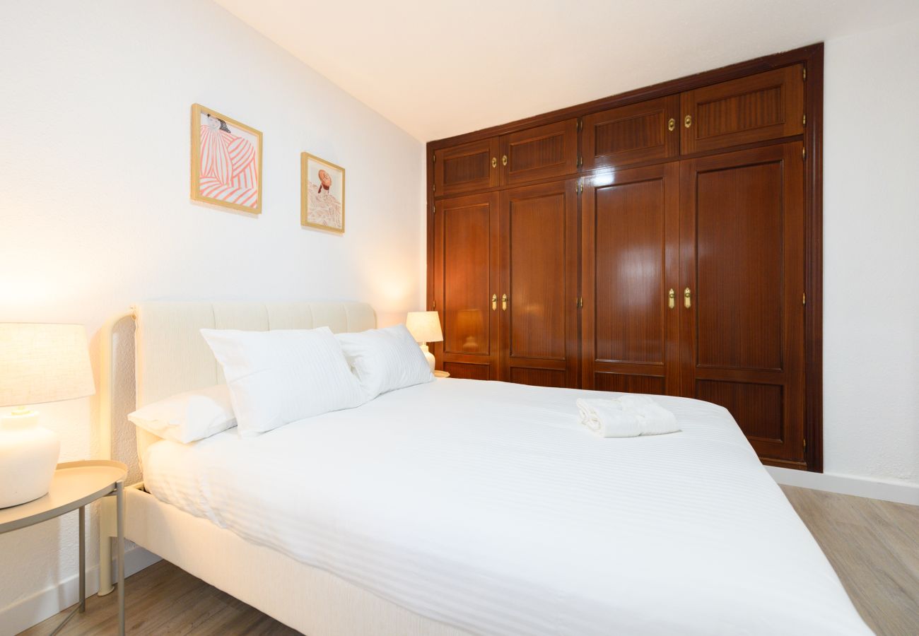 Apartamento en Madrid - Acogedor Piso en el Corazón de Vallecas: Ideal para Estancias Temporales