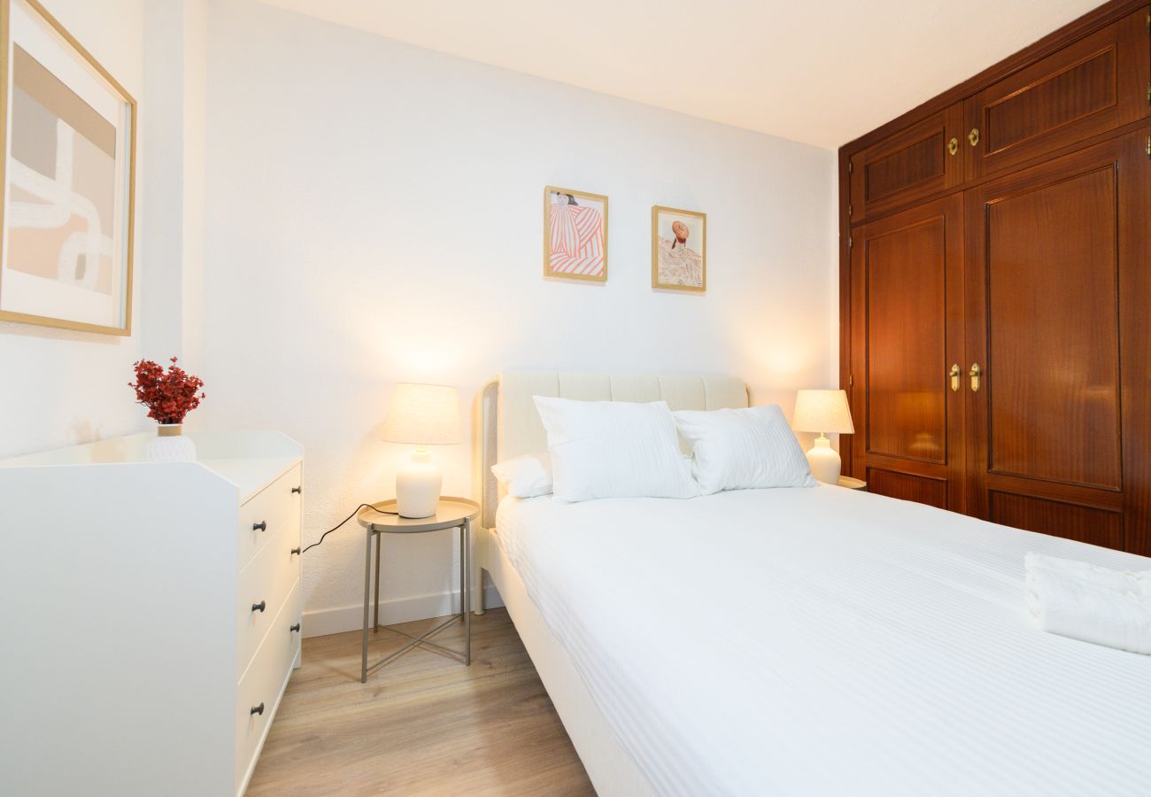 Apartamento en Madrid - Acogedor Piso en el Corazón de Vallecas: Ideal para Estancias Temporales