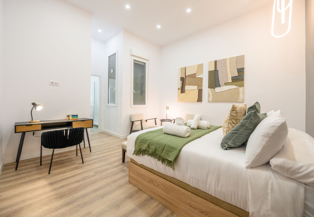 Apartamento en Madrid - Confort y estilo urbano: tu piso perfecto con 3 habitaciones 