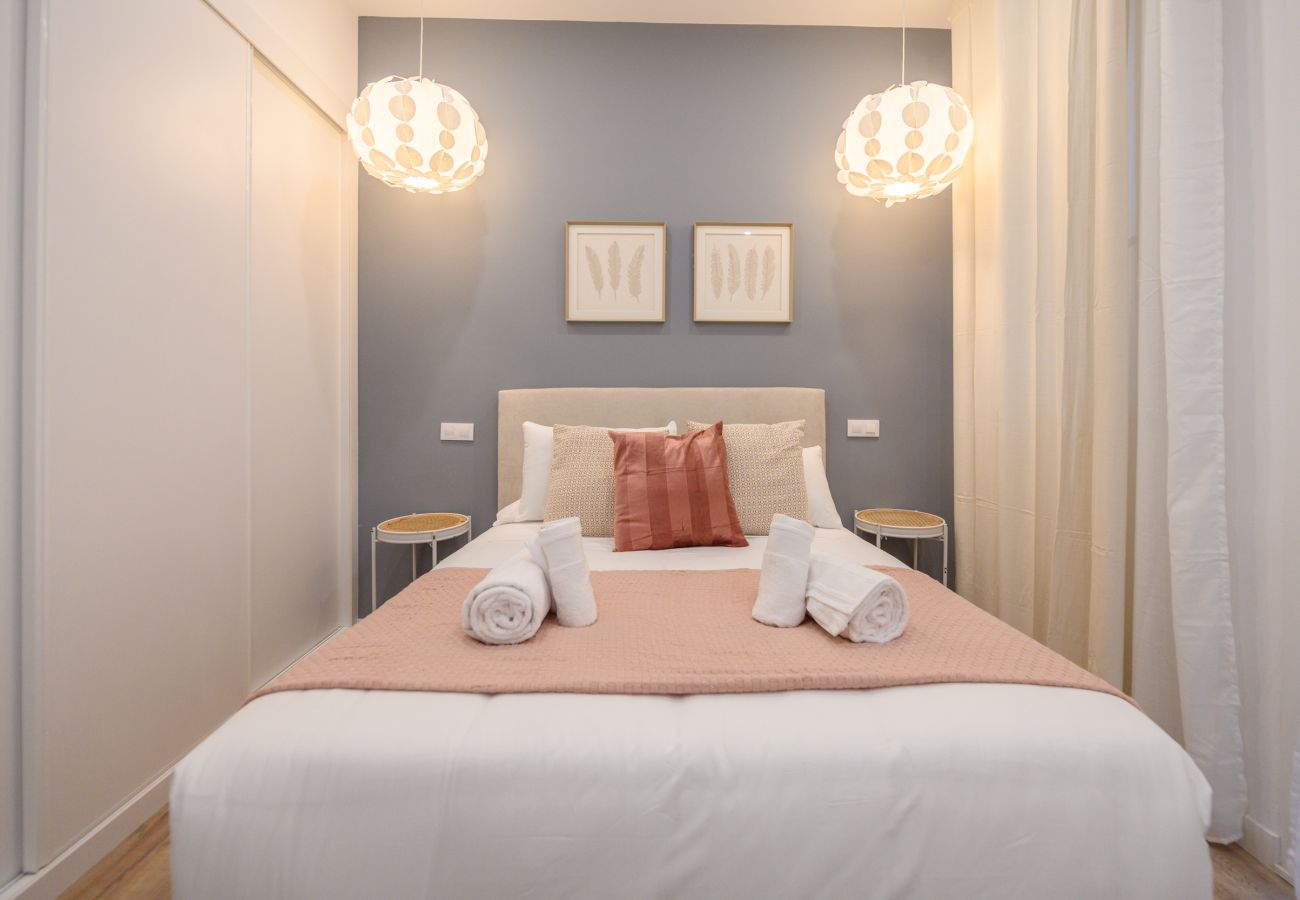 Apartamento en Madrid - Confort y estilo urbano: tu piso perfecto con 3 habitaciones 