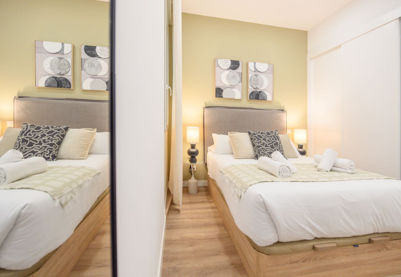 Apartamento en Madrid - Confort y estilo urbano: tu piso perfecto con 3 habitaciones 