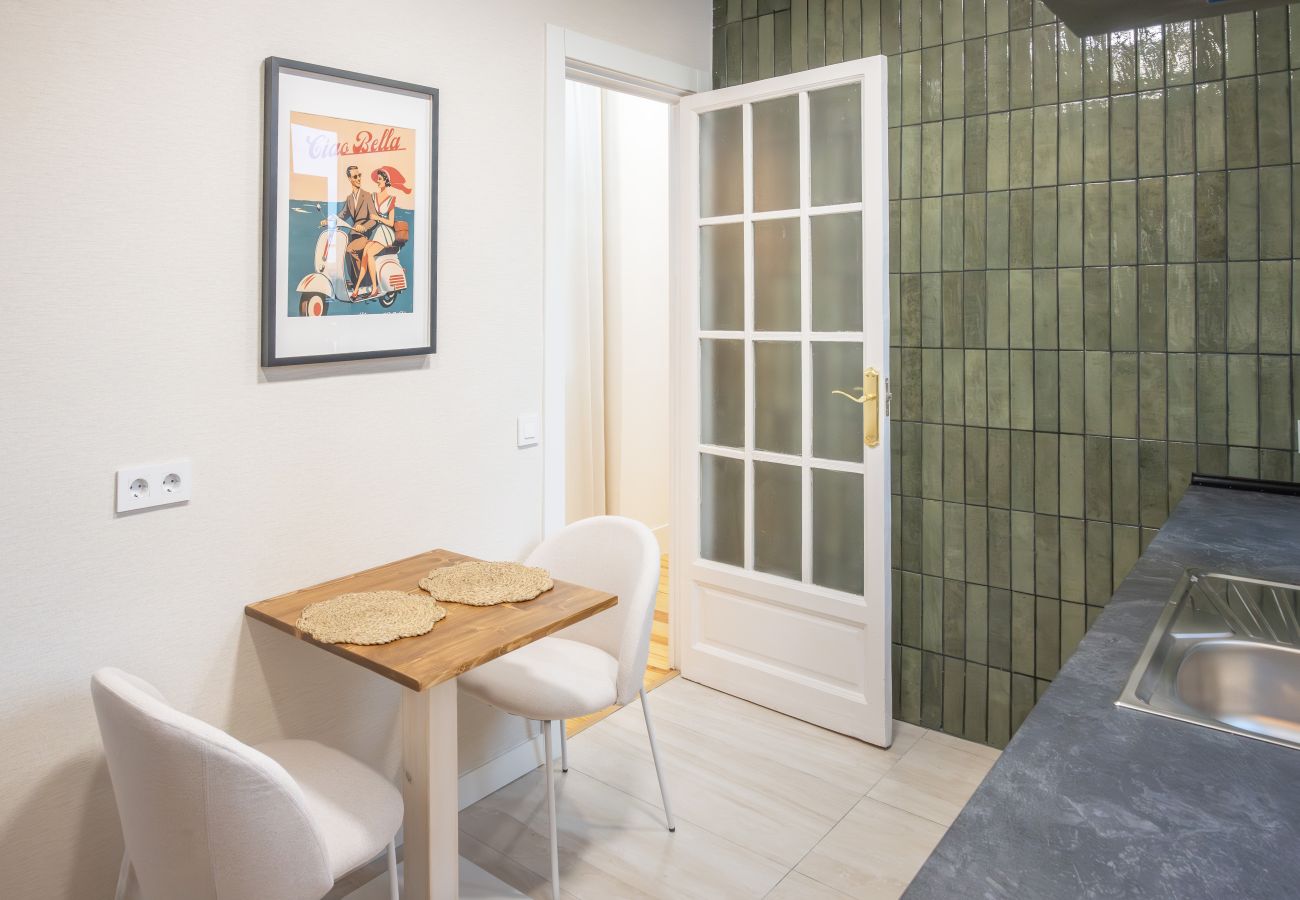 Apartamento en Madrid - Ático con extraordinaria Terraza - Centro -Lujo - Alturas con sabor Mediterráneo