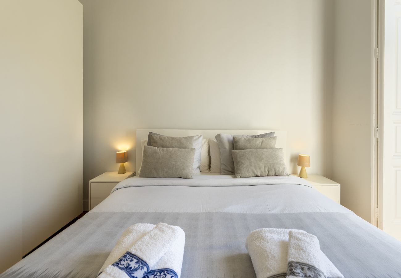 Apartamento en Madrid - Acogedor piso con balcones en el centro de Madrid , a unos pasos de la Plaza Mayor 