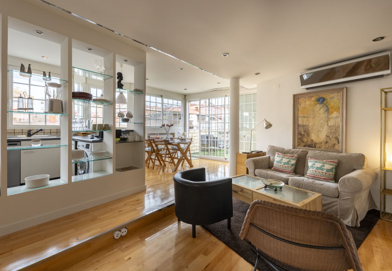 Apartamento en Madrid - Ático con amplia terraza y vistas panorámicas en Madrid