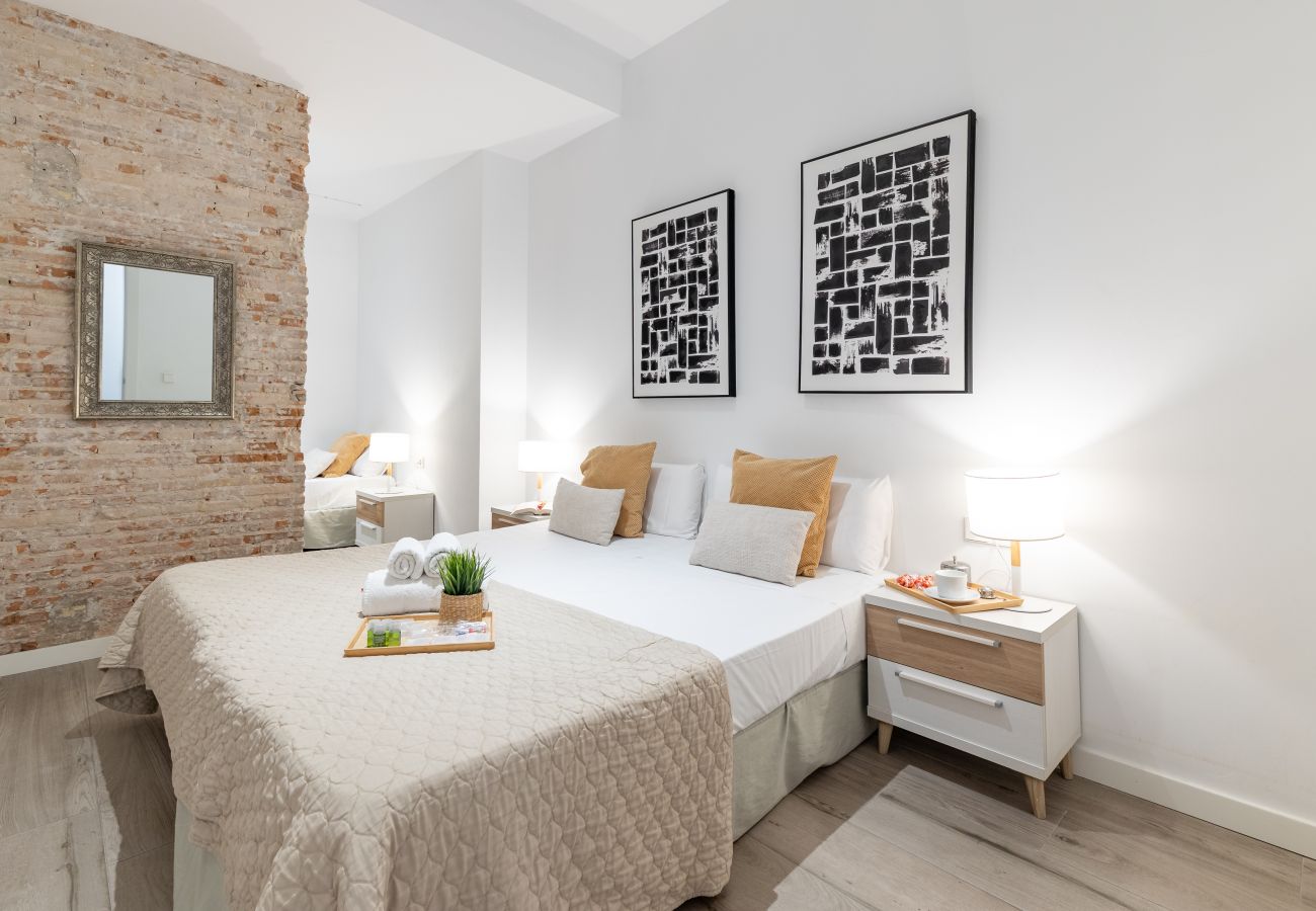 Apartment in Valencia / València - TH Ayuntamiento 2C