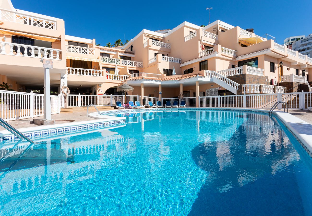 Apartment in Costa Adeje - Apartment Vista sea pool balcony wifi 4P by Lightbooking