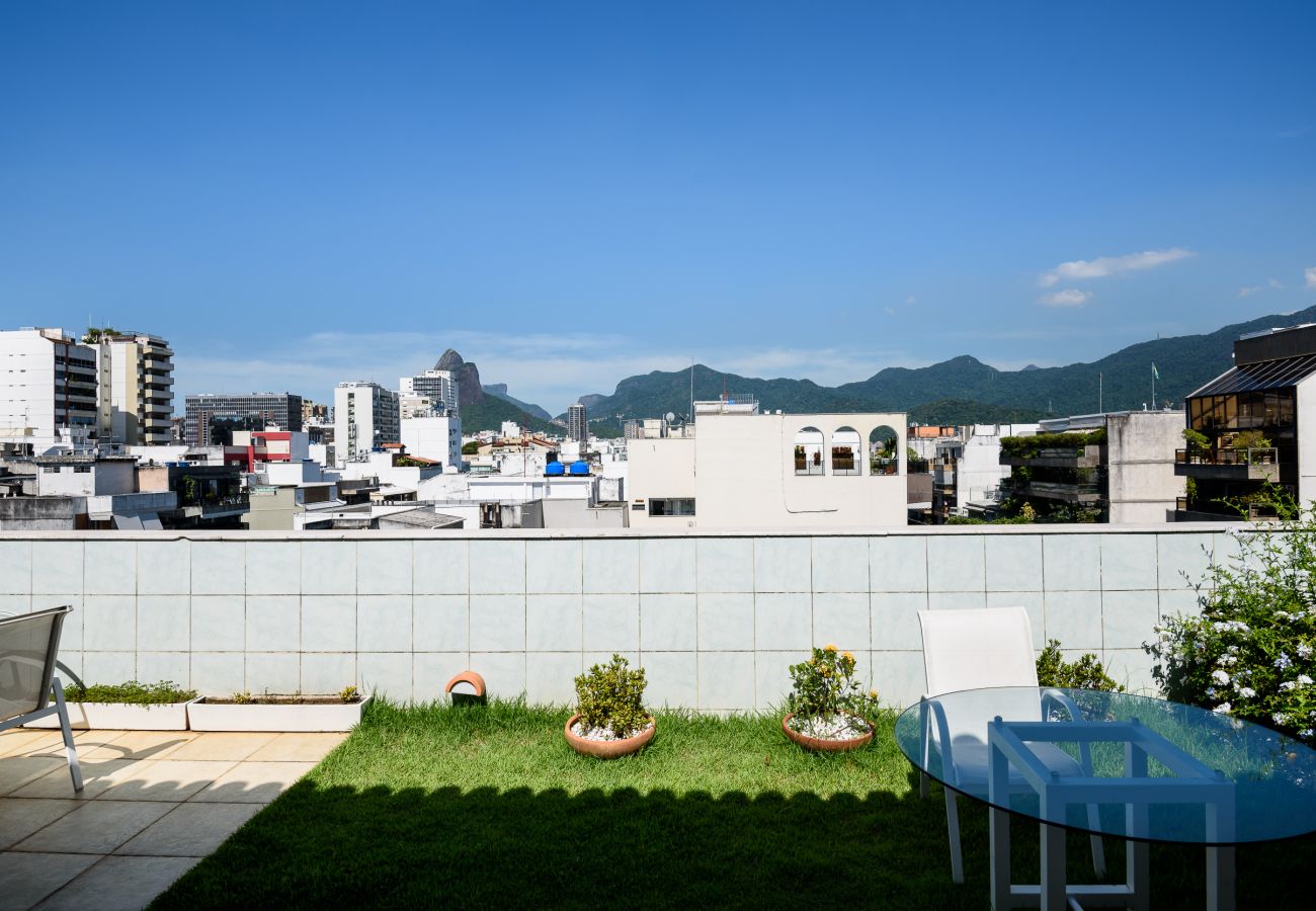 Apartment in Rio de Janeiro - Penthouse in Ipanema | Christ View | MQC502 Z1