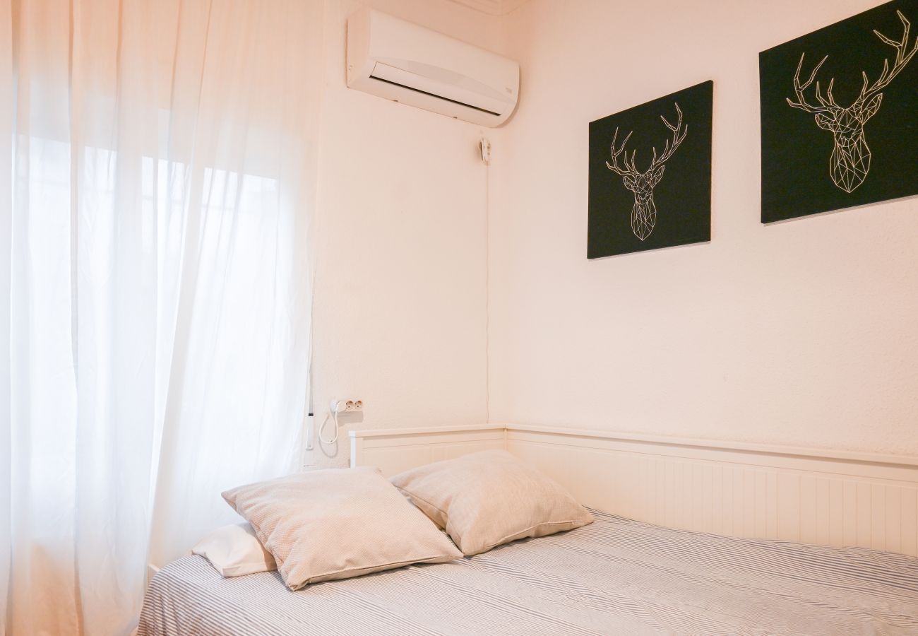 Studio in Madrid - COZY APARTMENT-LAVAPIES- MADRID CITY CENTER