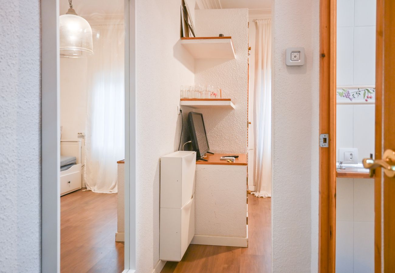 Studio in Madrid - COZY APARTMENT-LAVAPIES- MADRID CITY CENTER