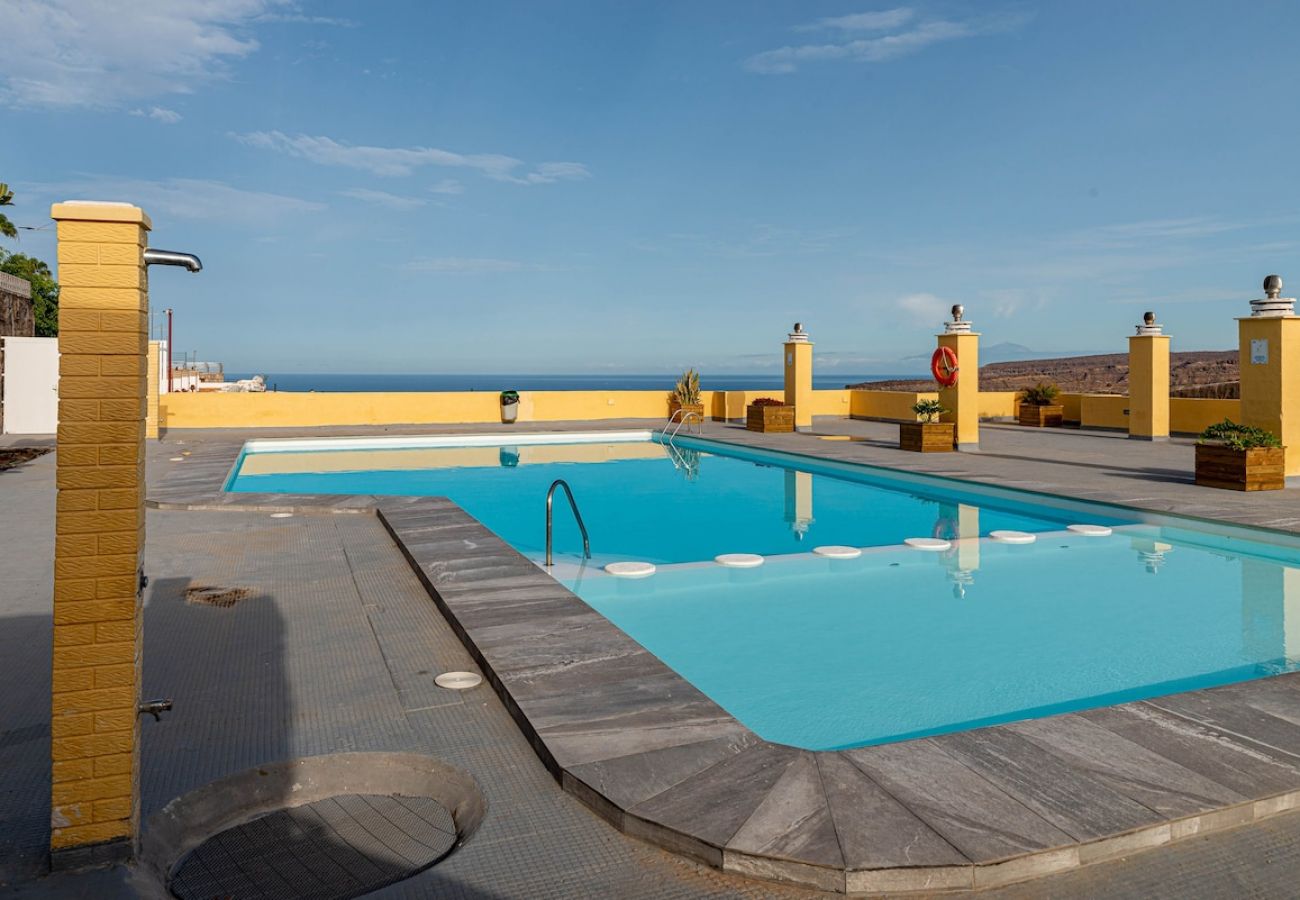 Apartment in Puerto Rico - Lightbooking Amadores beach La Concha large terrace with barbecue