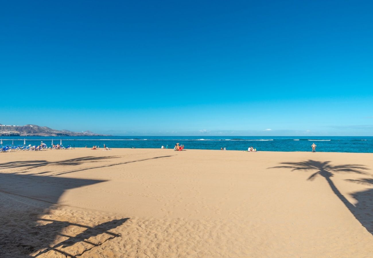 Apartment in Las Palmas de Gran Canaria - Studio 21 with balcony on Las Canteras beach