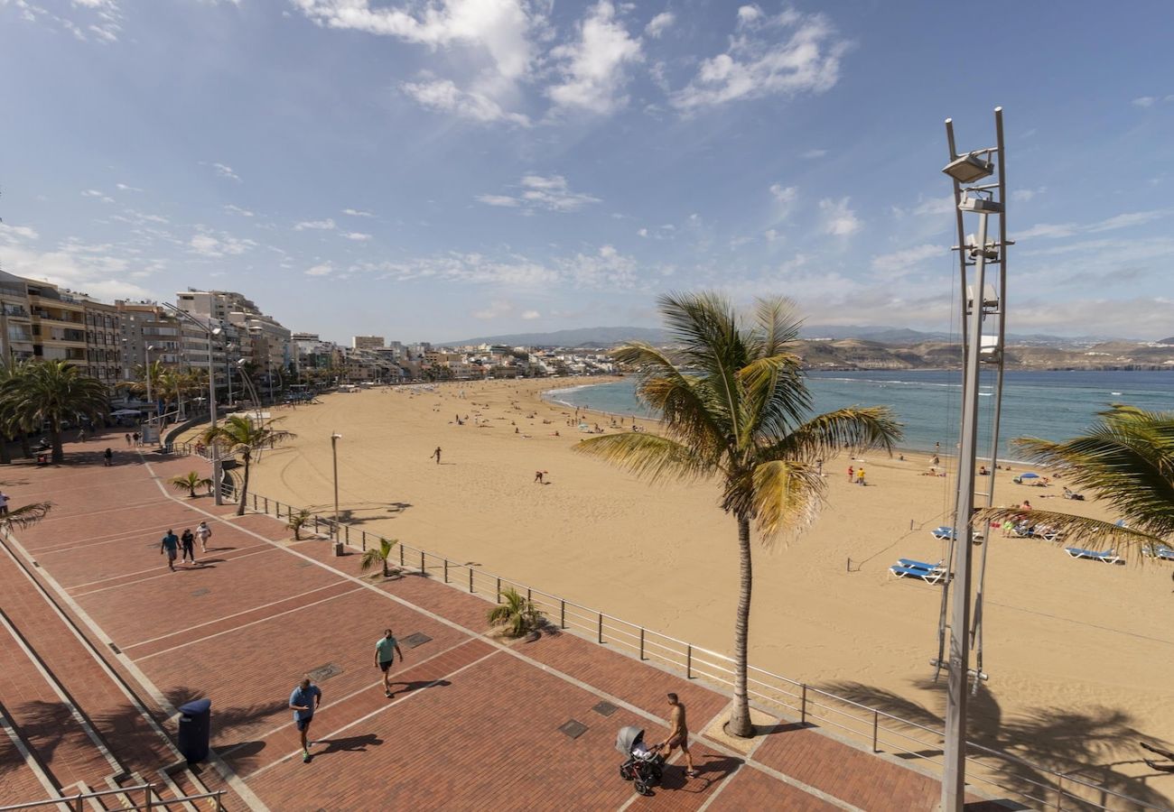 Apartment in Las Palmas de Gran Canaria - Nuevos Lightbooking Livian Suites Las Palmas 4 A 