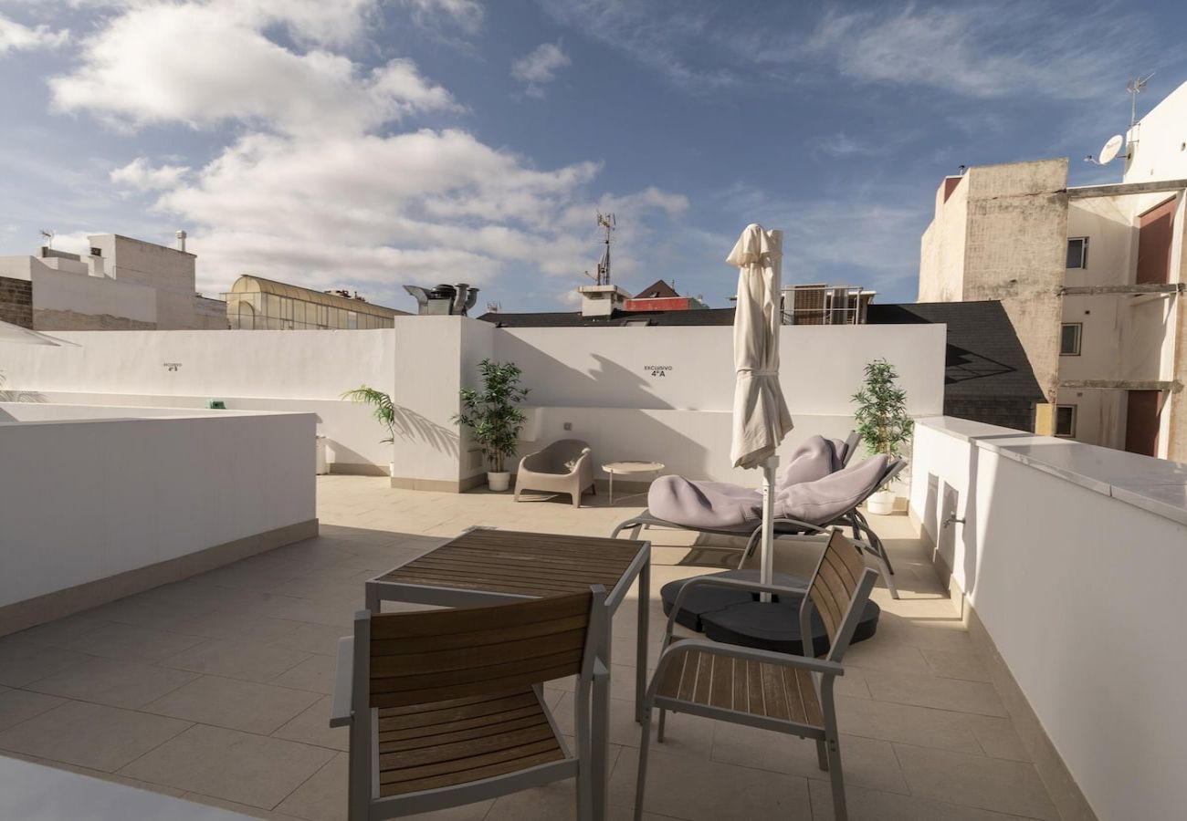 Apartment in Las Palmas de Gran Canaria - Nuevos Lightbooking Livian Suites Las Palmas 4 A 